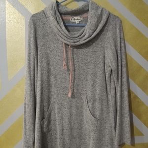 5/$10🔥Moondance sweatshirt